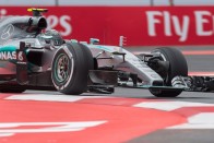 F1: Hamilton elrontotta a beállításokat 31