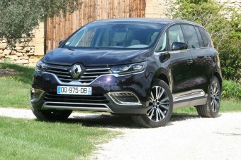 Alakul a gigabotrány a Renault dízelmotorjai körül