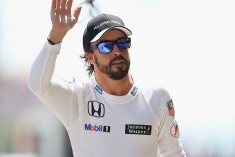 F1: Alonso nem zárja ki, hogy kihagyja 2016-ot