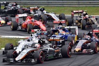 Egyelőre nem lesznek rövidebb F1-hétvégék