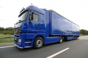 Viszik a haszonjárműveket, mint a cukrot