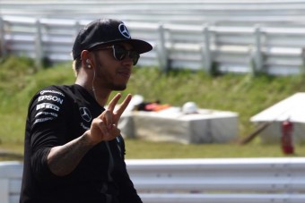 F1: Hamiltonnak már mindenről Senna jut az eszébe