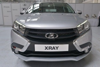 Robotváltó kerül a Ladákba