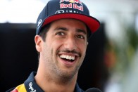 F1: Kap is Renault-motort a Red Bull, meg nem is 54