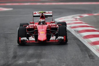 F1: Megbüntették Räikkönent