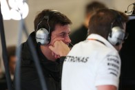 F1: „Fogd már be és vezess!” 54