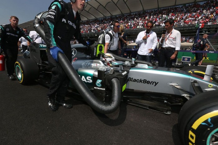 Button: Hamilton vegyen vissza! 7 | Vezess Button: Hamilton vegyen vissza! 7