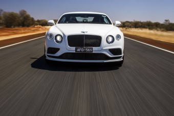 Így gyorsul 330-ra 75 millió forint