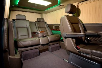 Családi luxuslimuzin