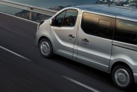 Teszt: Opel Vivaro kombi BiTurbo 32