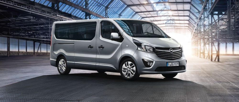 Teszt: Opel Vivaro kombi BiTurbo 12