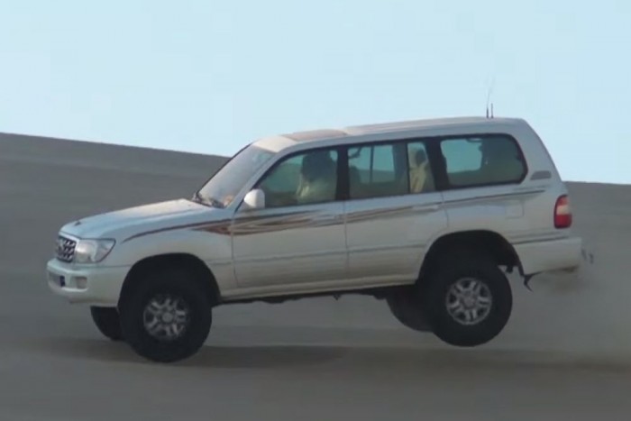 A sivatagban csapató araboknál nem látsz furcsábbat ma