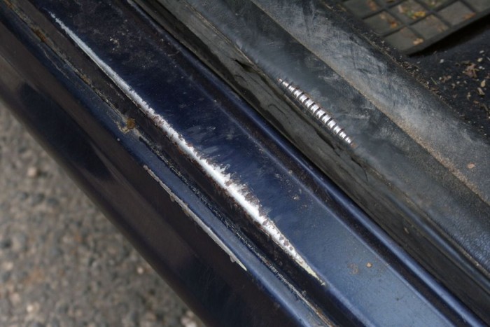 A legjobb használt dízel Škoda, 611 000 kilométerrel 12 | Vezess Megkoptatták a ki-beszállások a küszöböt és a gumitömítés is elvásott vezetőoldalon