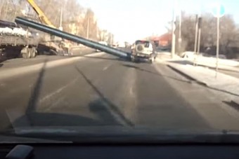 Ezt a balesetet egy biztosító se hinné el videó nélkül