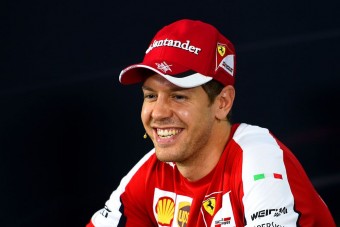 Vettel: Lauda összevissza beszél