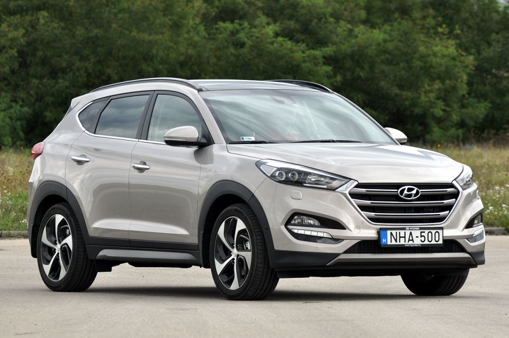 Teszt: Hyundai Tucson 1,6 T-GDi-Nissan Qashqai 1,2 DIG-T-Renault Kadjar 1,2 TCe 22