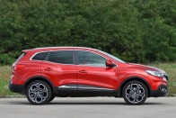 Teszt: Hyundai Tucson 1,6 T-GDi-Nissan Qashqai 1,2 DIG-T-Renault Kadjar 1,2 TCe 131