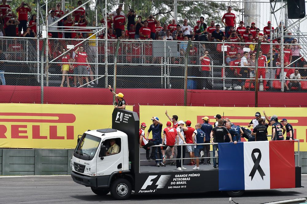 F1: Engedjék már egymásnak Hamiltont és Rosberget! 4