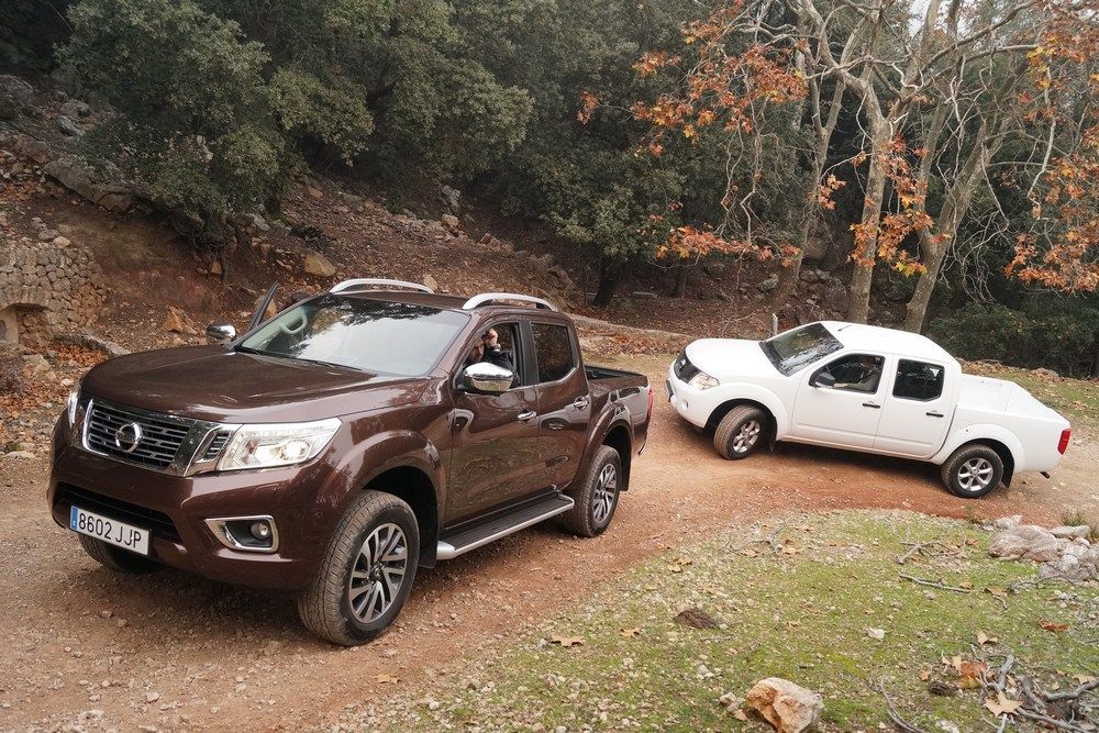 Új és régi Nissan Navara