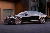 Összes eddigi eladott szedánját visszahívja a Tesla 2