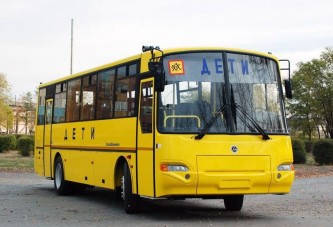 Iskolabuszokkal a -30 fokos hidegben