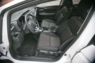 Teszt: Honda Jazz 1,3 CVT Elegance 52