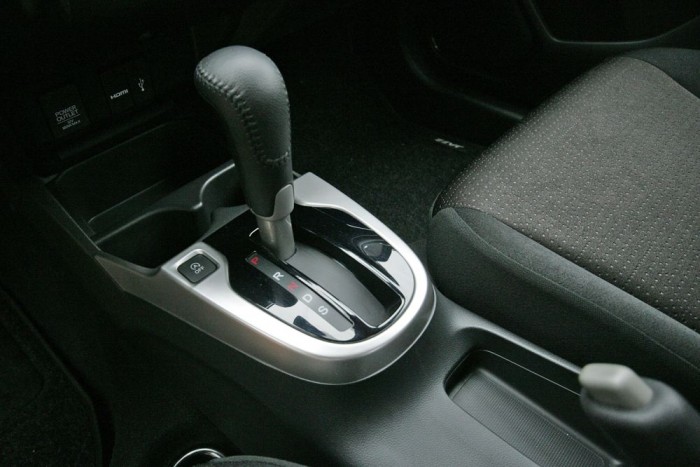 Teszt: Honda Jazz 1,3 CVT Elegance 4 CVT váltó, virtuális fokozatokkal