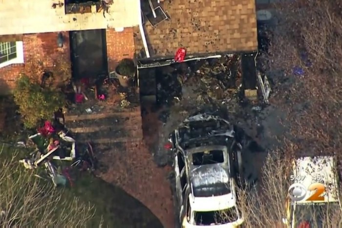 Molotov-koktélt dobott exbarátnője kocsijára 5