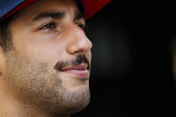 F1: A Red Bull ejtette az új Renault-motort 7 | Vezess F1: A Red Bull ejtette az új Renault-motort 7