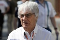 F1: A Ferrarinál tagadják a halálos fenyegetést 75