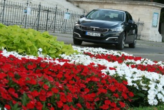 Teszt: Peugeot 508 GT 2,2 HDi