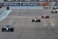 F1: Grosjean átadta a slusszkulcsot 52