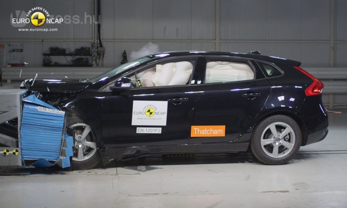 Egy 4 éves autó elég biztonságos a családnak? 5 | Vezess Egy 4 éves autó elég biztonságos a családnak? 5