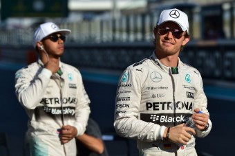 Hamilton: Majd az F1 után barátkozunk Rosberggel