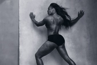 Meglepő képek a híres erotikus naptárban