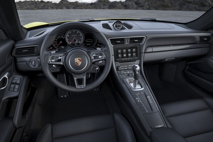 Tovább csiszolták a 911 Turbót 6