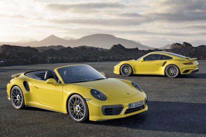 Tovább csiszolták a 911 Turbót 8 | Vezess Egyszerre kerül piacra a kupé és a kabrió.