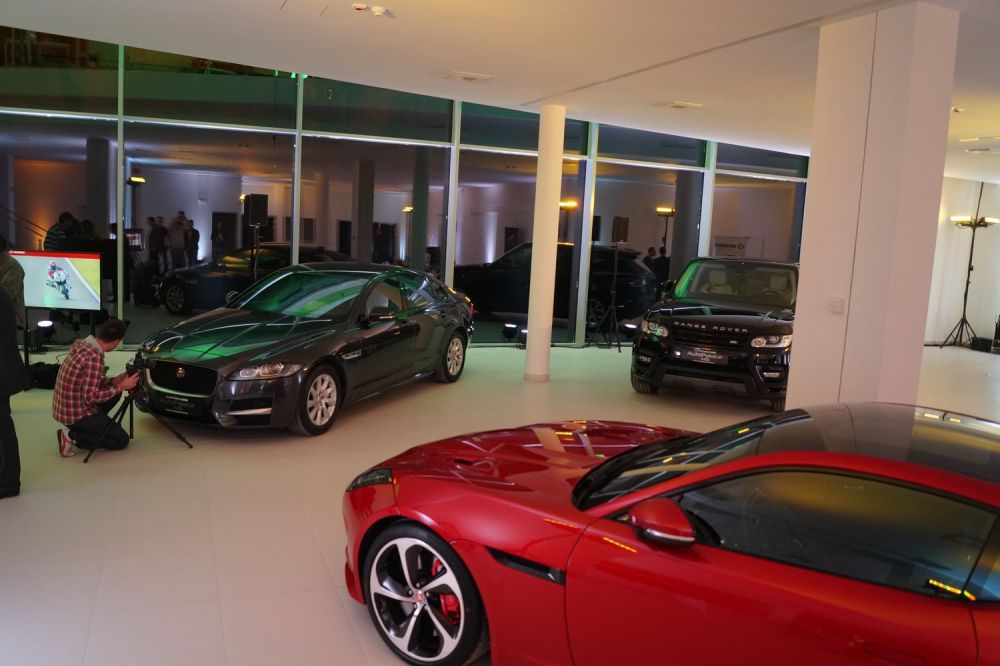 86250_716149_1000x700.jpg | Vezess | Vezess Az új XF is XE alaposan megtolhatja az eladásokat, indokolt a terjeszkedés