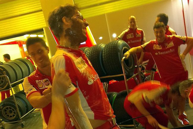 F1: Megkínozták a Ferrari egyik szerelőjét