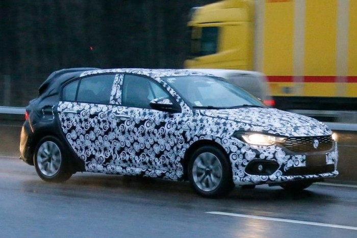 Ezzel pörkölne oda a Golfnak a Fiat 2 Ezzel pörkölne oda a Golfnak a Fiat 2