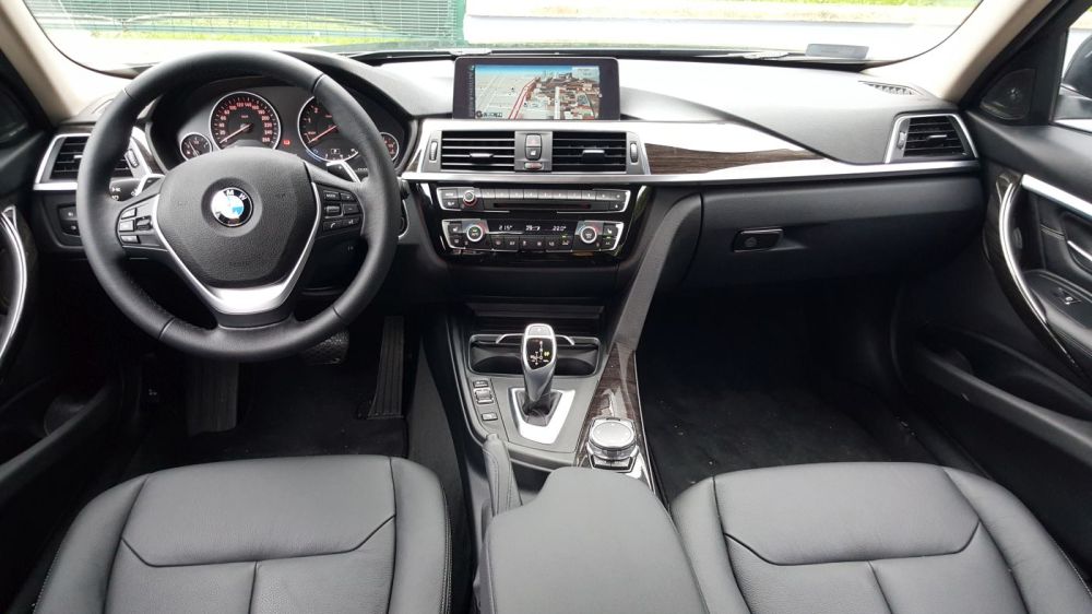 Teszt: BMW 330i xDrive 2015 12