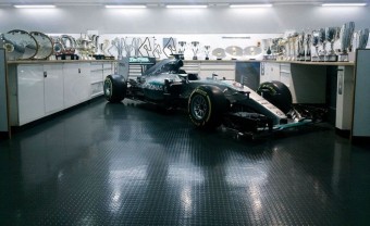 F1: Fotó bizonyítja, mekkorát tarolt a Mercedes