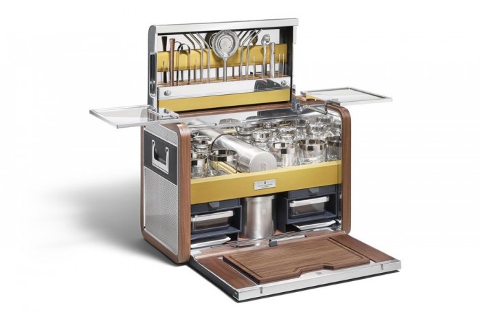 Koktéloznál az autóban? Itt a megoldás! 6 | Vezess Koktéloznál az autóban? Itt a megoldás! 6