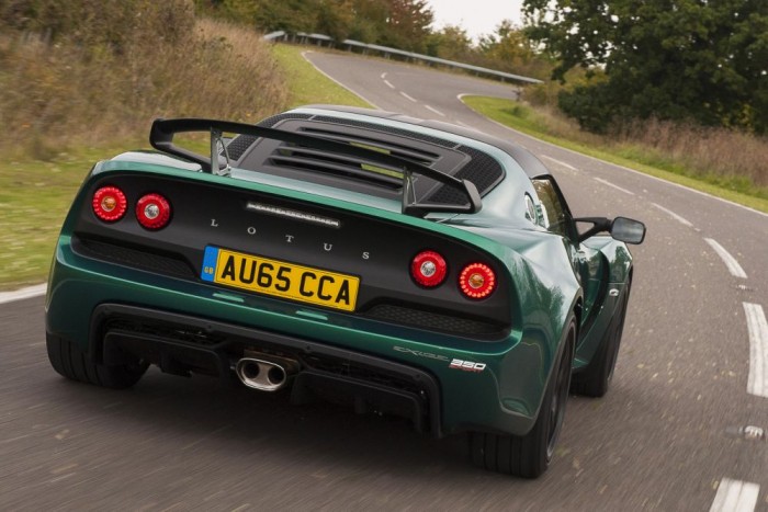 Nem gyártott még ennél sportosabb utcai modellt a Lotus 7