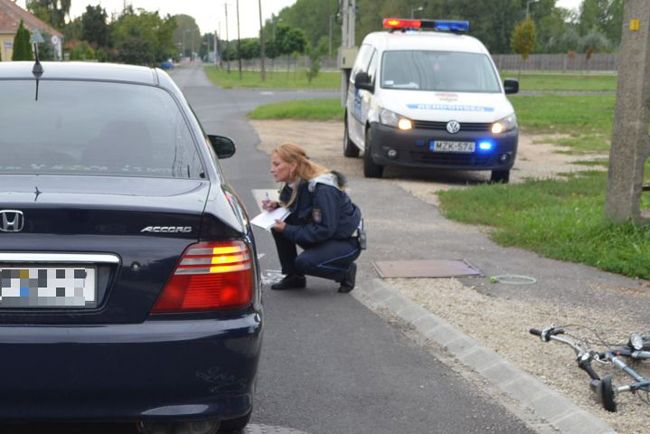Elütöttek egy helyszínelő rendőrt Győrben
