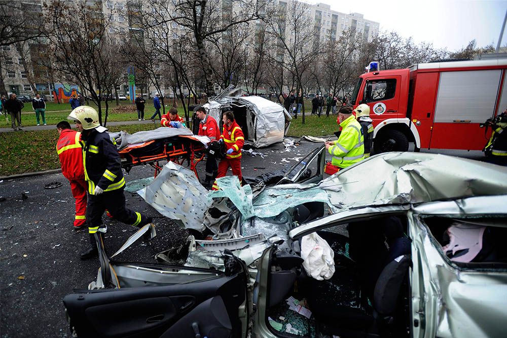 Durva halálos baleset Budapesten, lezárták az Üllőit 1