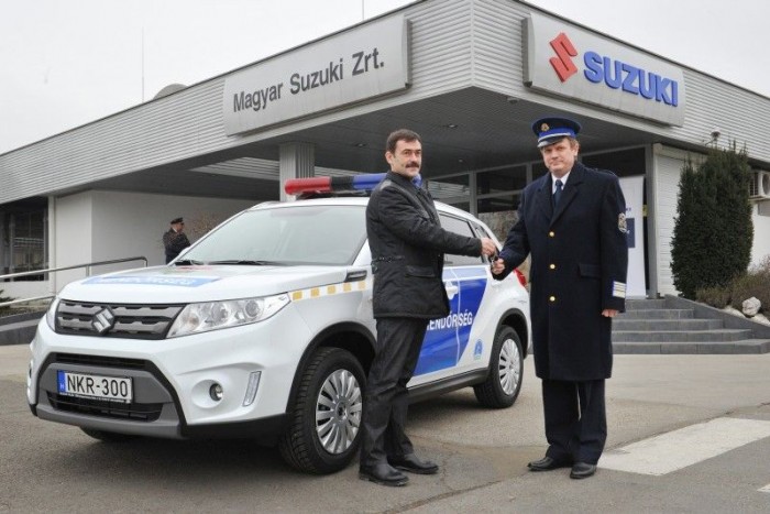 Új autót kapott a rendőrség. Na de milyet? 3