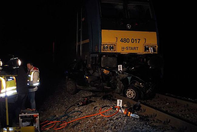 Megrázó fotók a csornai vasúti tragédiáról 4