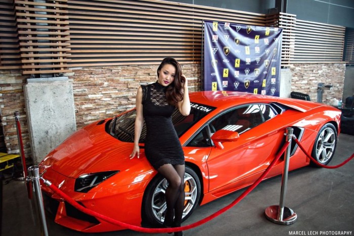 Tomboló lóerők és szemtelenül szexi hölgyek 22