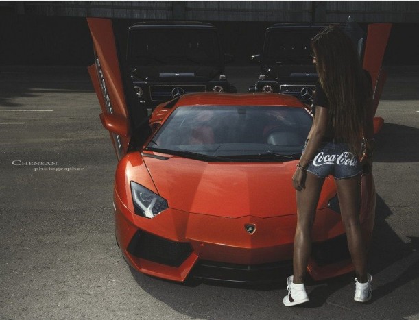 Tomboló lóerők és szemtelenül szexi hölgyek 21